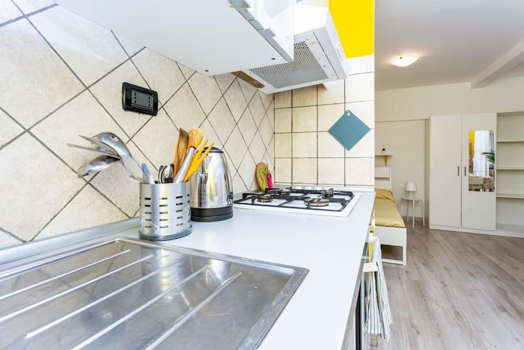 Adorno 3 - Affitti Brevi Italia Apartment